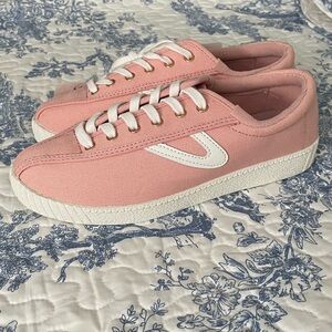 TRETORN Women's Nylite Plus Pink Canvas Sneakers US 7.5 NWT